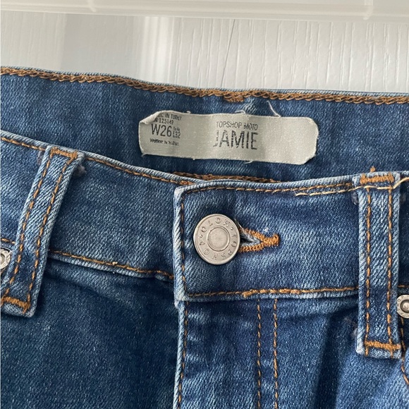 2/20$ Topshop Jamie jean - Picture 2 of 3